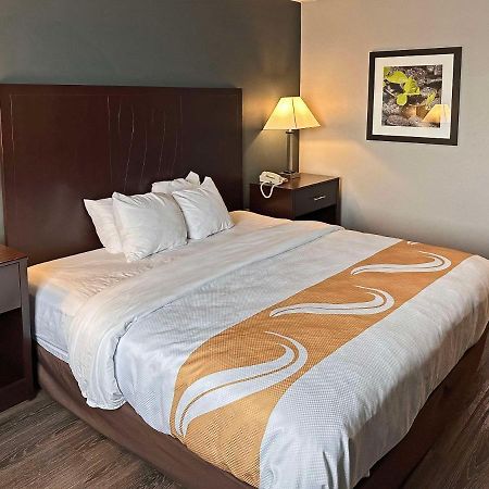 Quality Inn Montpelier Екстериор снимка